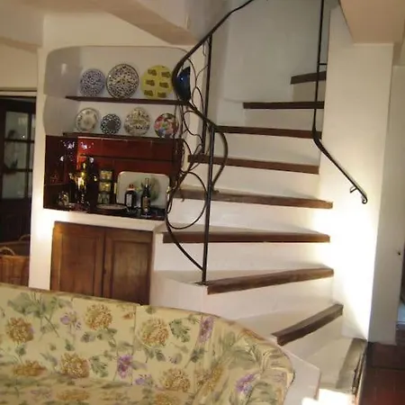 17th Century Stone House, Pool, Air-conditioned Villa