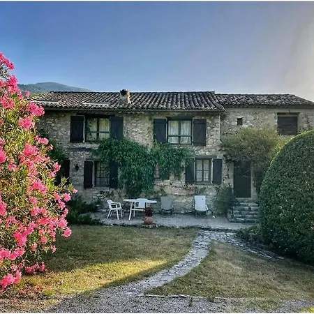 17th Century Stone House, Pool, Air-conditioned * Le Rouret